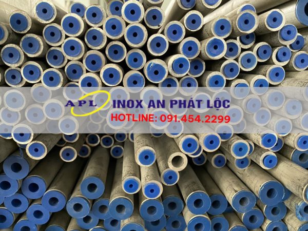 ống đúc inox